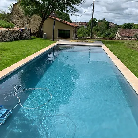 Maison Quercynoise En Pierre Semesterbostad *