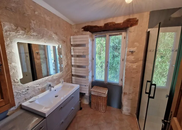 Maison Quercynoise En Pierre * Concots